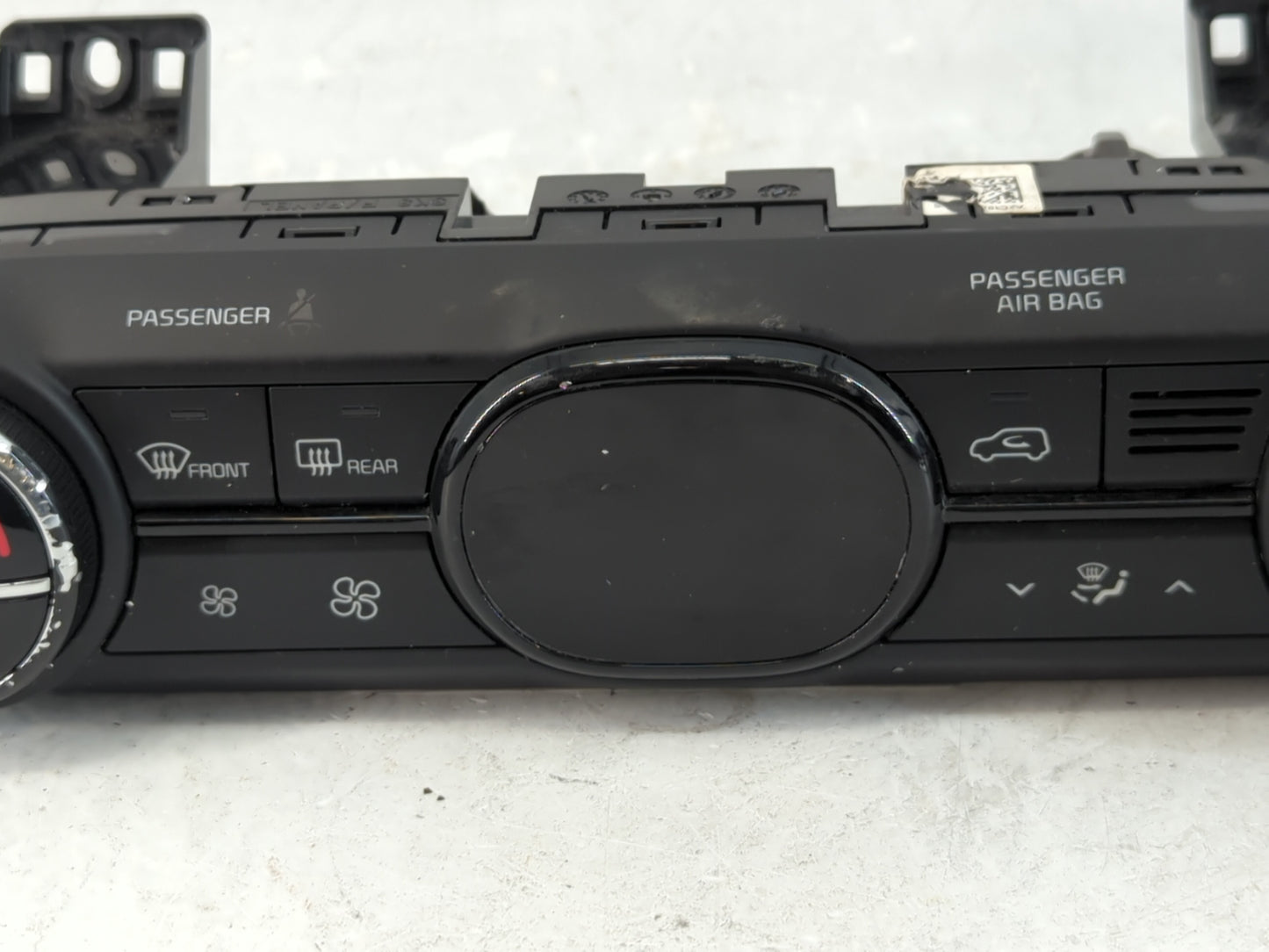 2020-2021 Kia Soul Climate Control Module Temperature AC/Heater Replacement P/N:97250-K0350 Fits Fits 2020 2021 OEM Used Aut