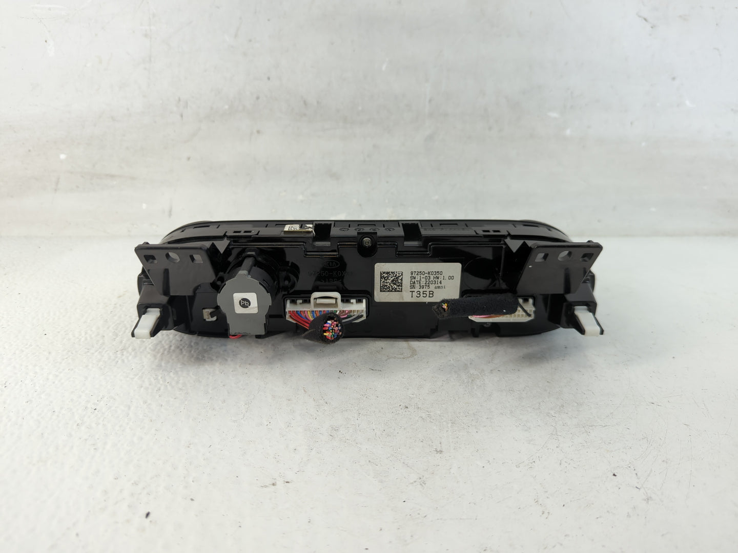 2020-2021 Kia Soul Climate Control Module Temperature AC/Heater Replacement P/N:97250-K0350 Fits Fits 2020 2021 OEM Used Aut