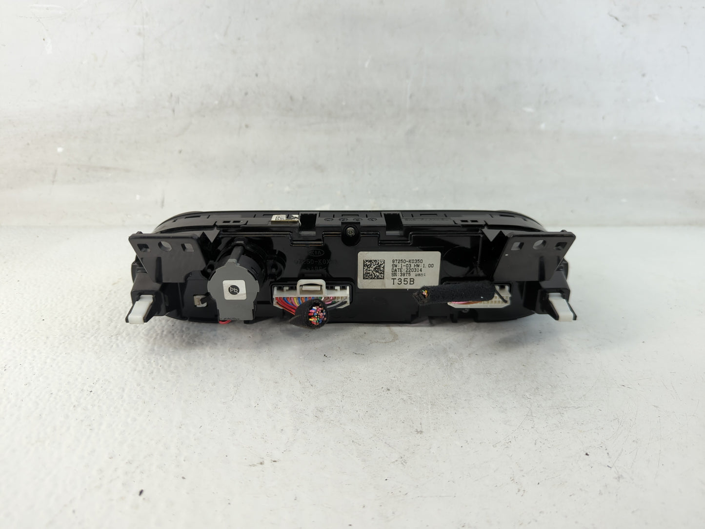 2020-2021 Kia Soul Climate Control Module Temperature AC/Heater Replacement P/N:97250-K0350 Fits Fits 2020 2021 OEM Used Aut