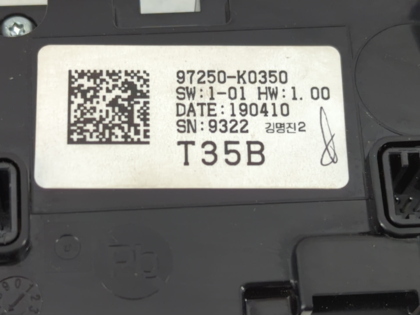 2020-2021 Kia Soul Climate Control Module Temperature AC/Heater Replacement P/N:97250-K0350 Fits Fits 2020 2021 OEM Used Aut