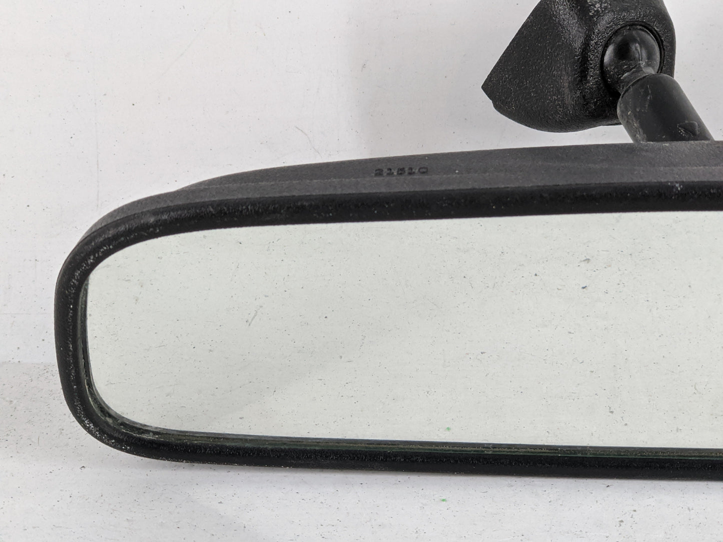 2020-2021 Kia Soul Interior Rear View Mirror Replacement OEM P/N:E13049873 Fits Fits 2018 2019 2020 2021 2022 OEM Used Auto 