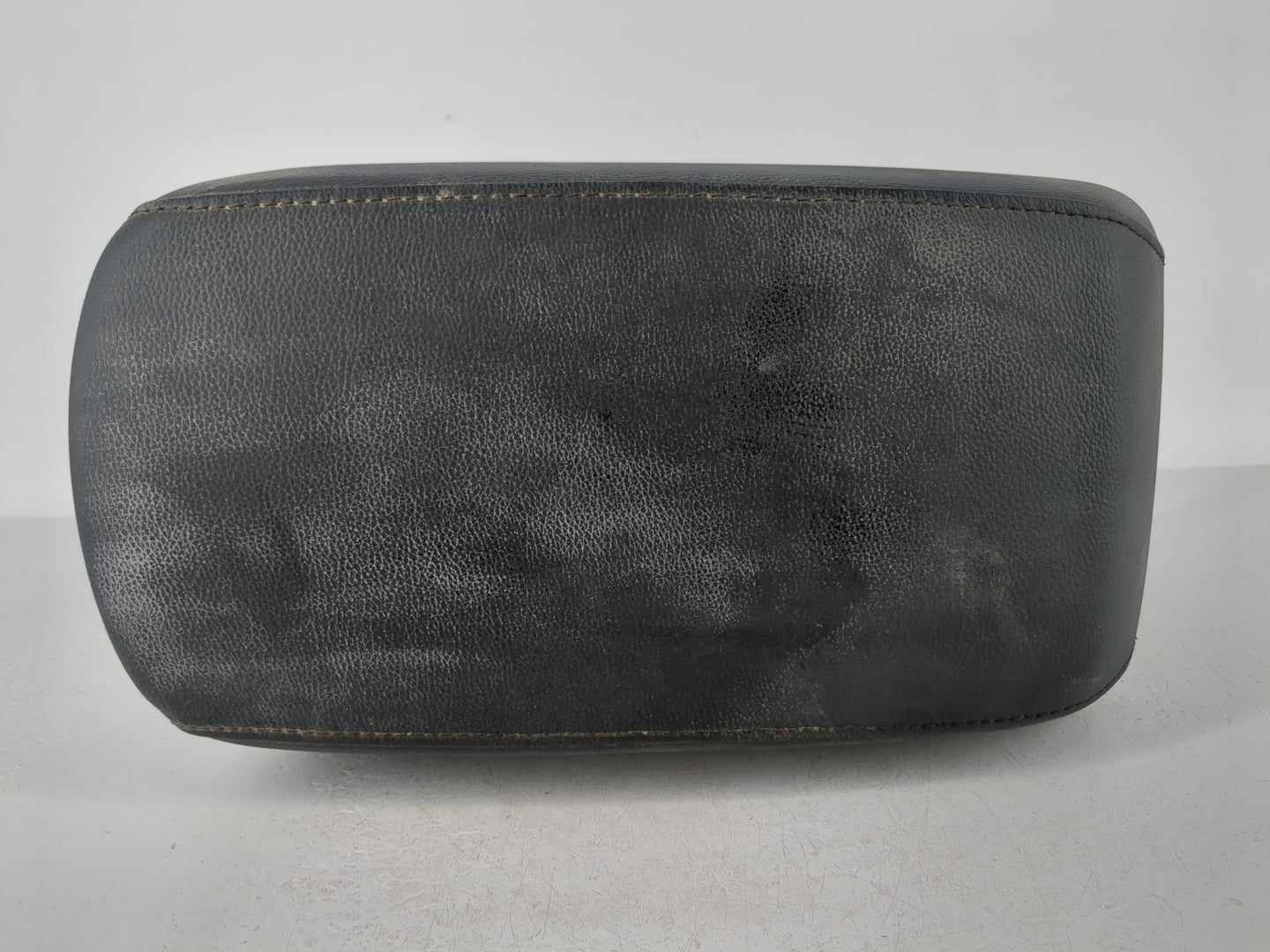 2021 Kia Soul Center Console Armrest Cover Lid Fits OEM Used Auto Parts - Oemusedautoparts1.com