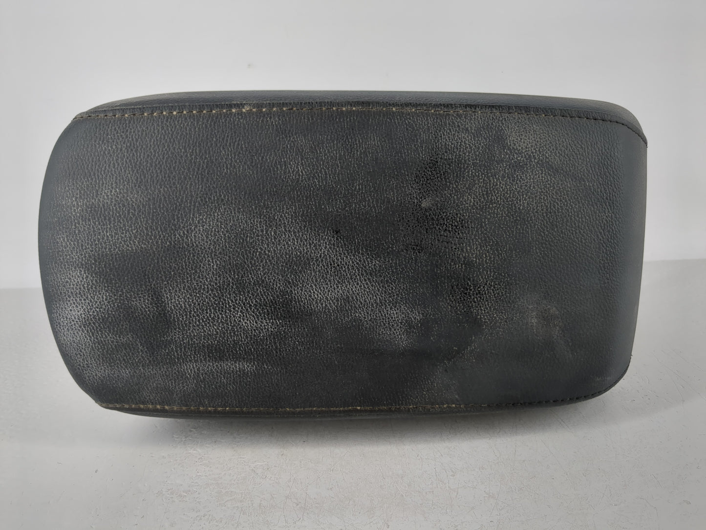2021 Kia Soul Center Console Armrest Cover Lid Fits OEM Used Auto Parts - Oemusedautoparts1.com