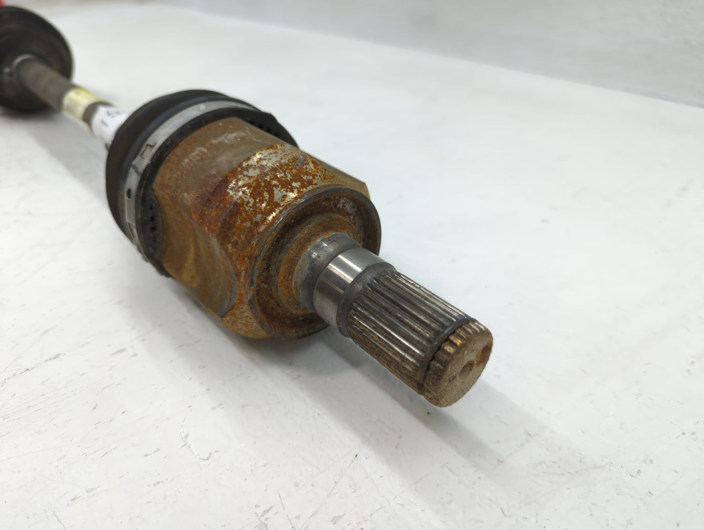 2020-2021 Kia Soul Axle Shaft Front Driver Cv C/v - Oemusedautoparts1.com