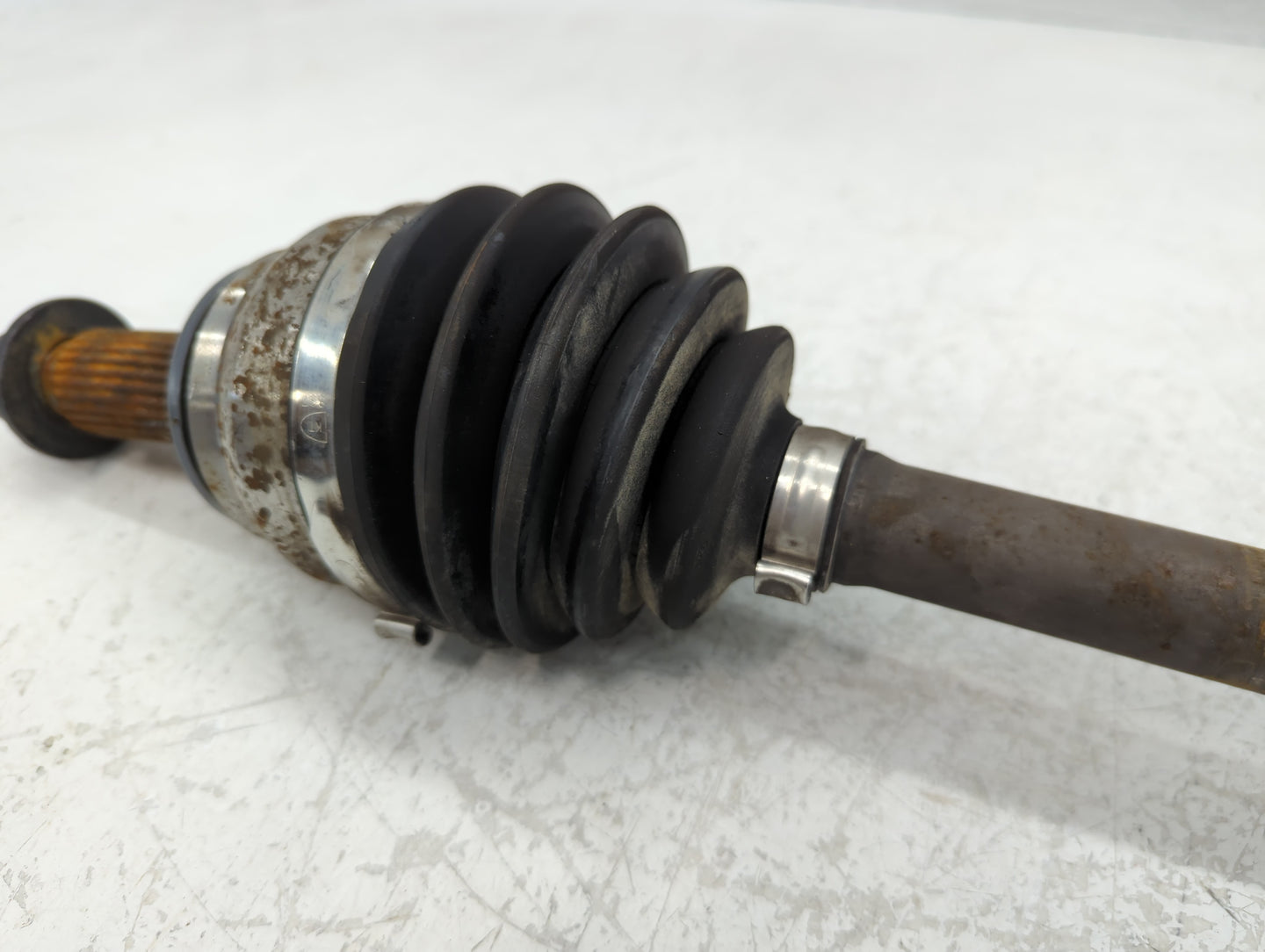 2020-2021 Kia Soul Axle Shaft Front Driver Cv C/v - Oemusedautoparts1.com