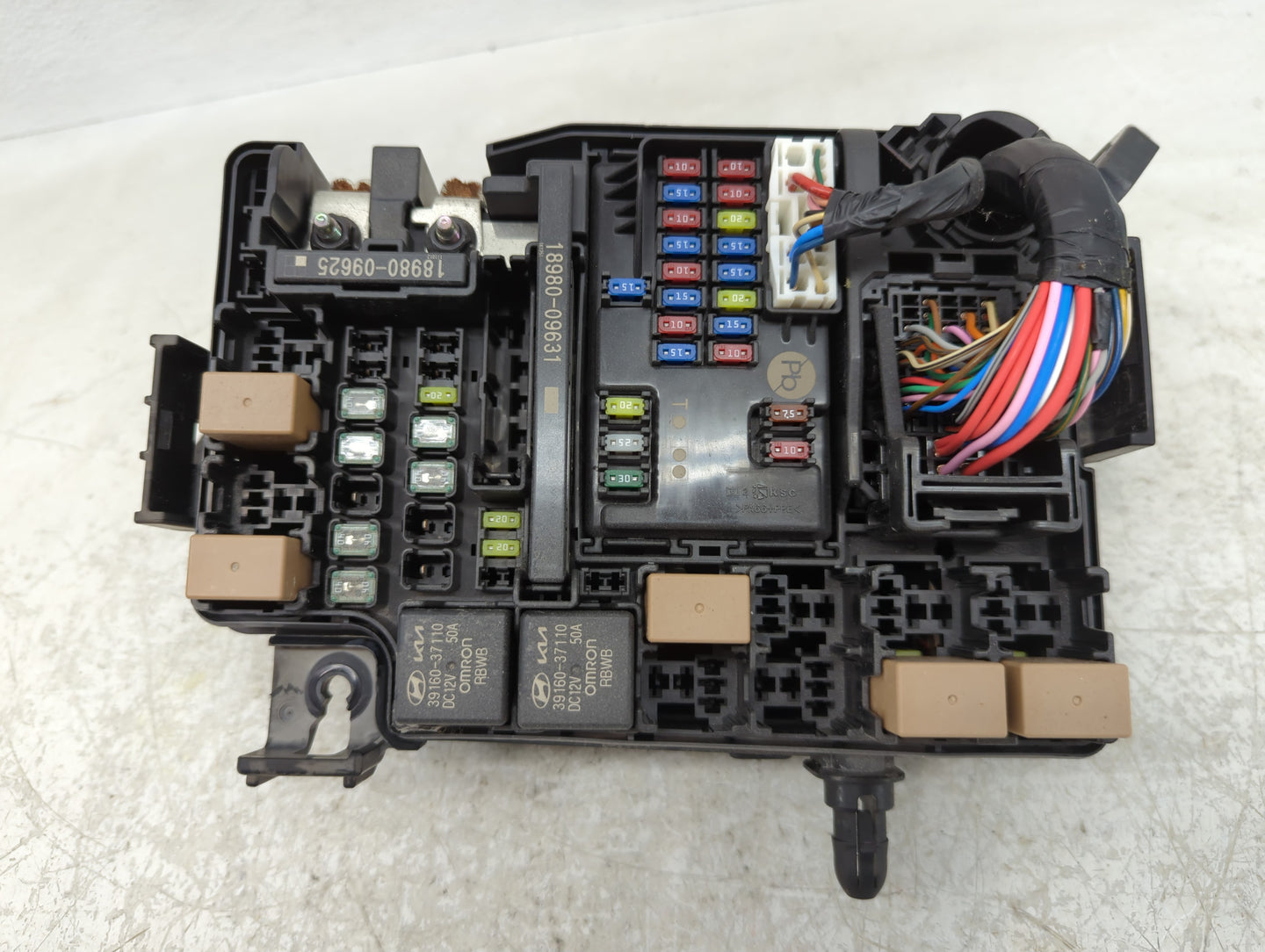2022 Kia Soul Fusebox Fuse Box Panel Relay Module P/N:91240K0341 Fits OEM Used Auto Parts - Oemusedautoparts1.com