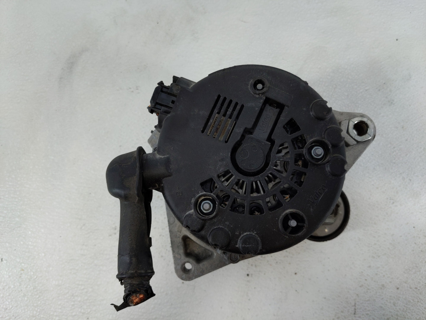 2020-2021 Kia Soul Alternator Replacement Generator Charging Assembly Engine OEM P/N:37300-2E821 Fits OEM Used Auto Parts - 