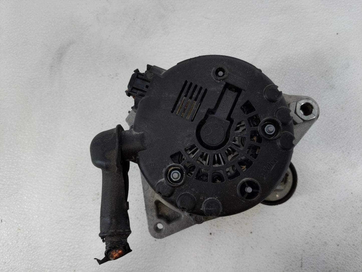 2020-2021 Kia Soul Alternator Replacement Generator Charging Assembly Engine OEM P/N:37300-2E821 Fits OEM Used Auto Parts - 