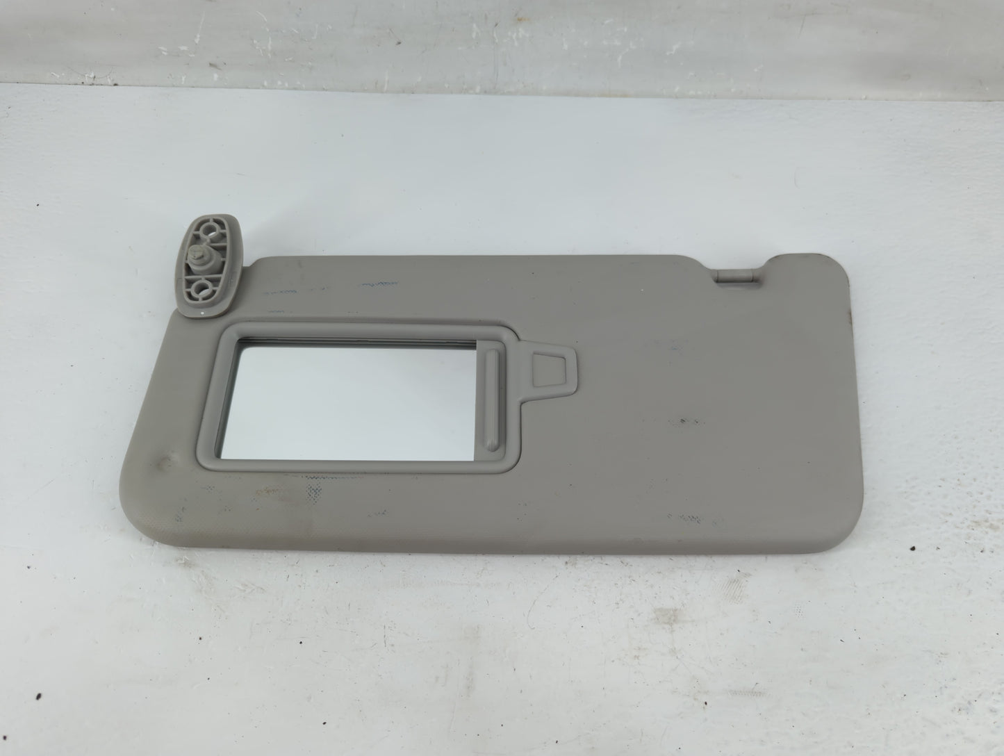 2020-2021 Kia Soul Sun Visor Shade Replacement Driver Left Mirror Fits Fits 2020 2021 OEM Used Auto Parts - Oemusedautoparts