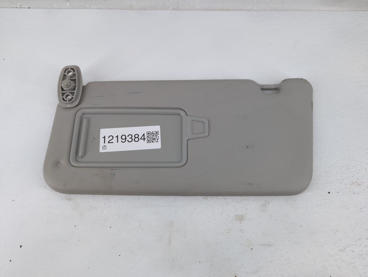 2020-2021 Kia Soul Sun Visor Shade Replacement Driver Left Mirror Fits Fits 2020 2021 OEM Used Auto Parts - Oemusedautoparts