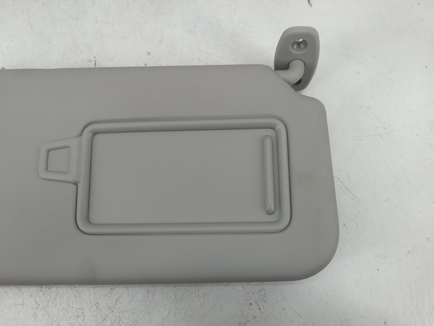 2020-2021 Kia Soul Sun Visor Shade Replacement Passenger Right Mirror Fits Fits 2020 2021 OEM Used Auto Parts - Oemusedautop