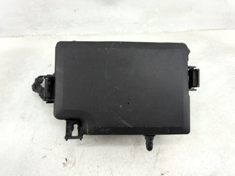 compare product 2022 Kia Soul Fusebox Fuse Box Panel Relay Module P/N:18980-09645 18980-09631, 18980-09612, 91956-M7520, 39160-37110 Fits OEM Used Auto Parts