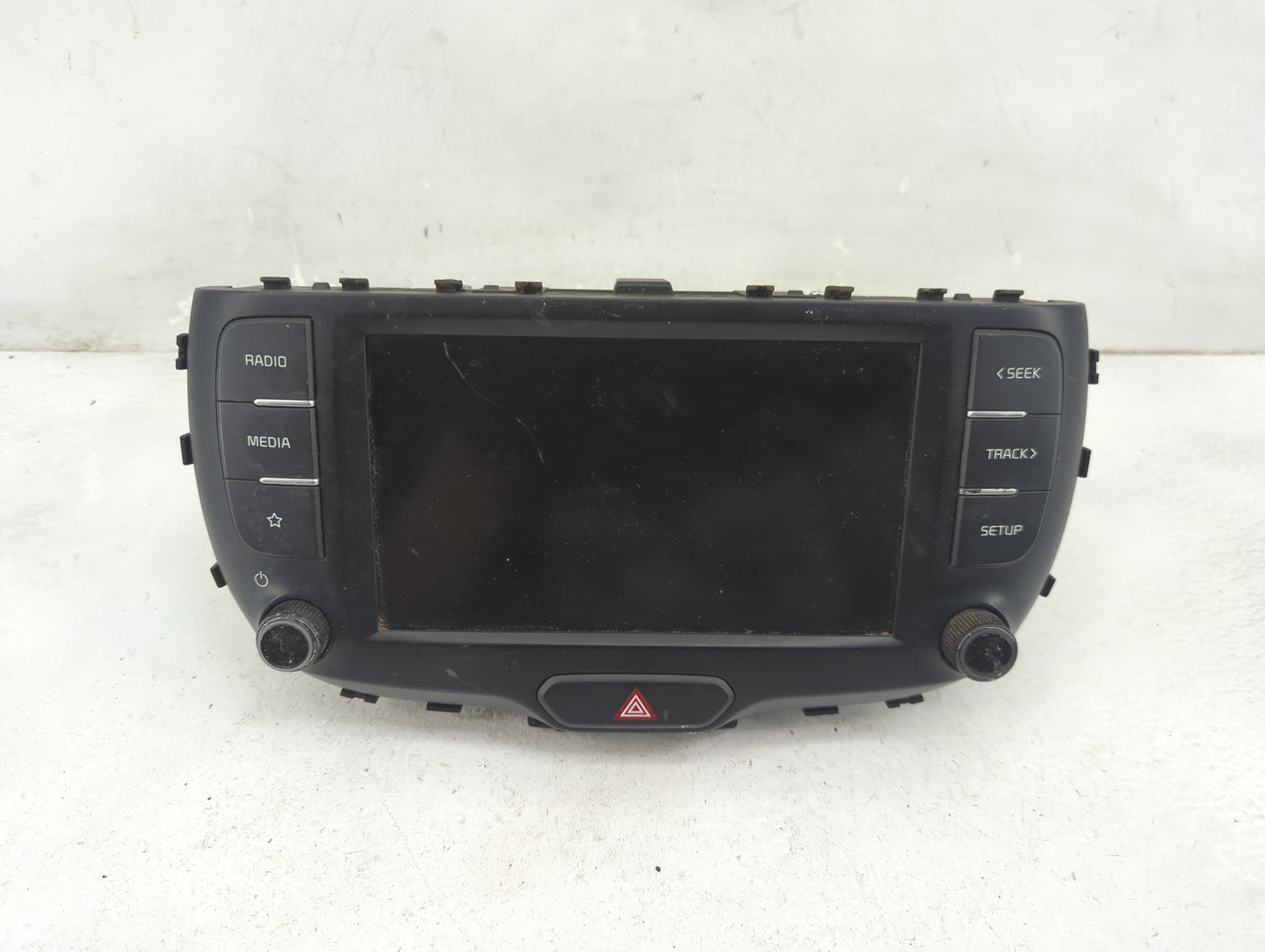 2022 Kia Soul Radio AM FM Cd Player Receiver Replacement P/N:96160-K0810WK DA330SKAN, TQ8-DA330SKAN Fits OEM Used Auto Parts