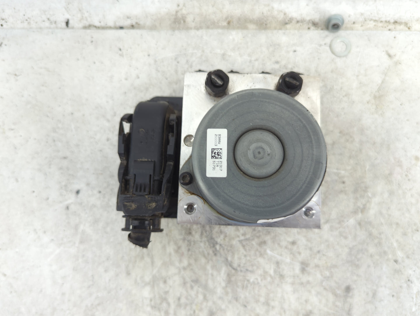 2020-2021 Kia Soul ABS Pump Control Module Replacement P/N:58910-K0100 BE600EAC00 Fits Fits 2020 2021 OEM Used Auto Parts - 