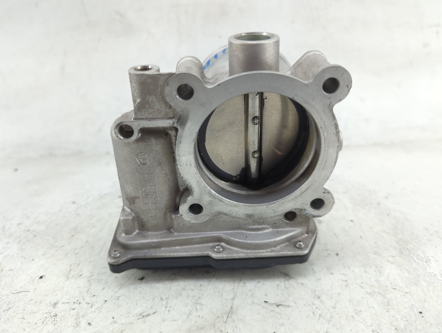2020-2021 Kia Soul Throttle Body P/N:35100-2E410 Fits Fits 2020 2021 2022 OEM Used Auto Parts - Oemusedautoparts1.com