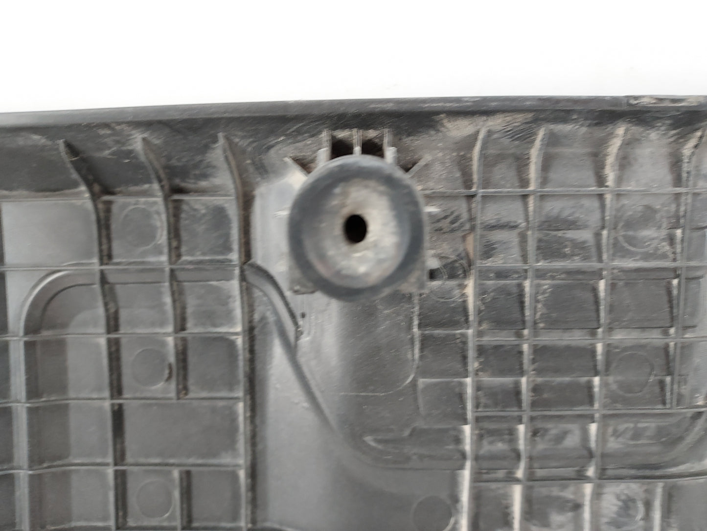 2022 Kia Soul Engine Cover - Oemusedautoparts1.com
