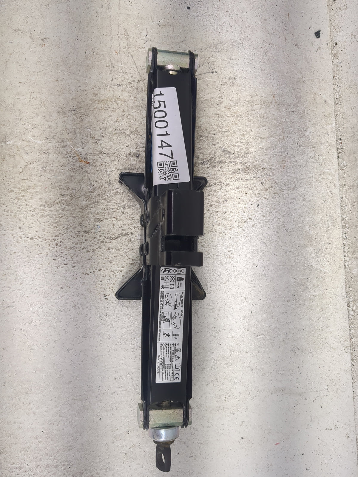 2022 Kia Soul Spare Scissor Car Jack Black - Oemusedautoparts1.com