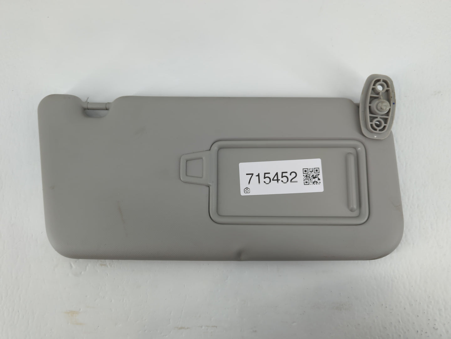 2020-2021 Kia Soul Sun Visor Shade Replacement Passenger Right Mirror Fits Fits 2020 2021 OEM Used Auto Parts - Oemusedautop