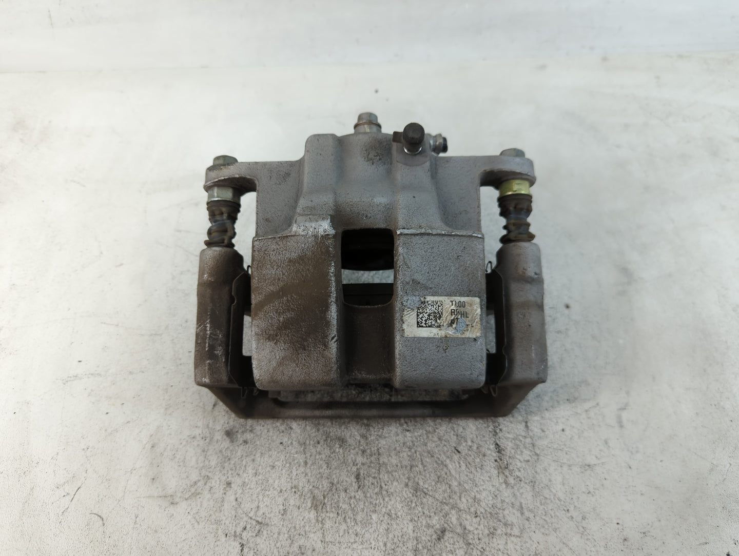 2020-2021 Kia Soul Front Passenger Right Brake Caliper - Oemusedautoparts1.com