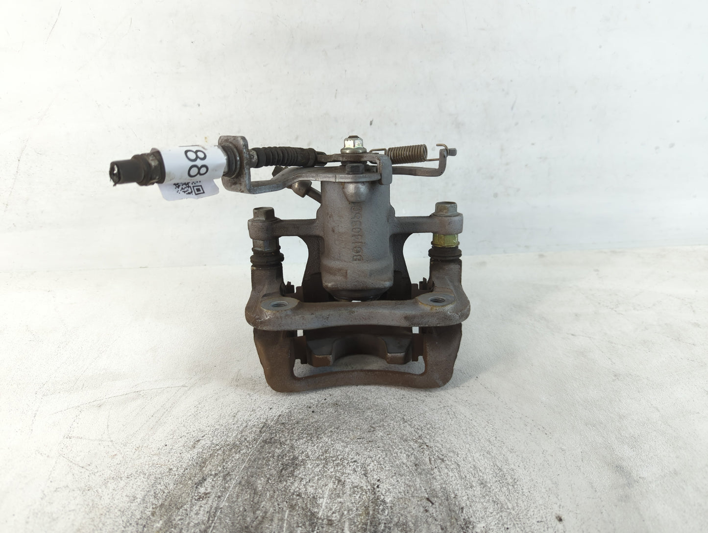 2020-2021 Kia Soul Front Driver Left Brake Caliper - Oemusedautoparts1.com