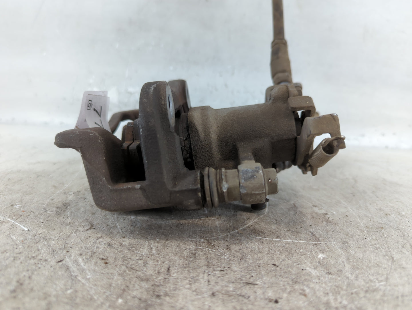 2020-2021 Kia Soul Front Driver Left Brake Caliper - Oemusedautoparts1.com