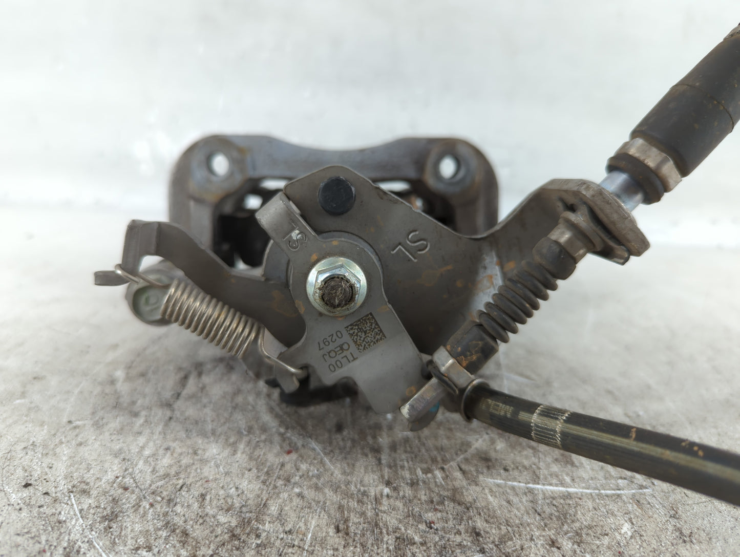 2020-2021 Kia Soul Front Driver Left Brake Caliper - Oemusedautoparts1.com