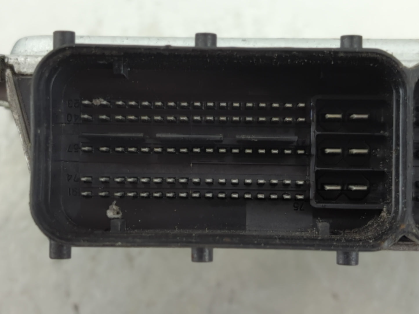 2020-2021 Kia Soul PCM Engine Control Computer ECU ECM PCU OEM P/N:39171-2ELC2 39170-2ELC2 Fits Fits 2020 2021 OEM Used Auto