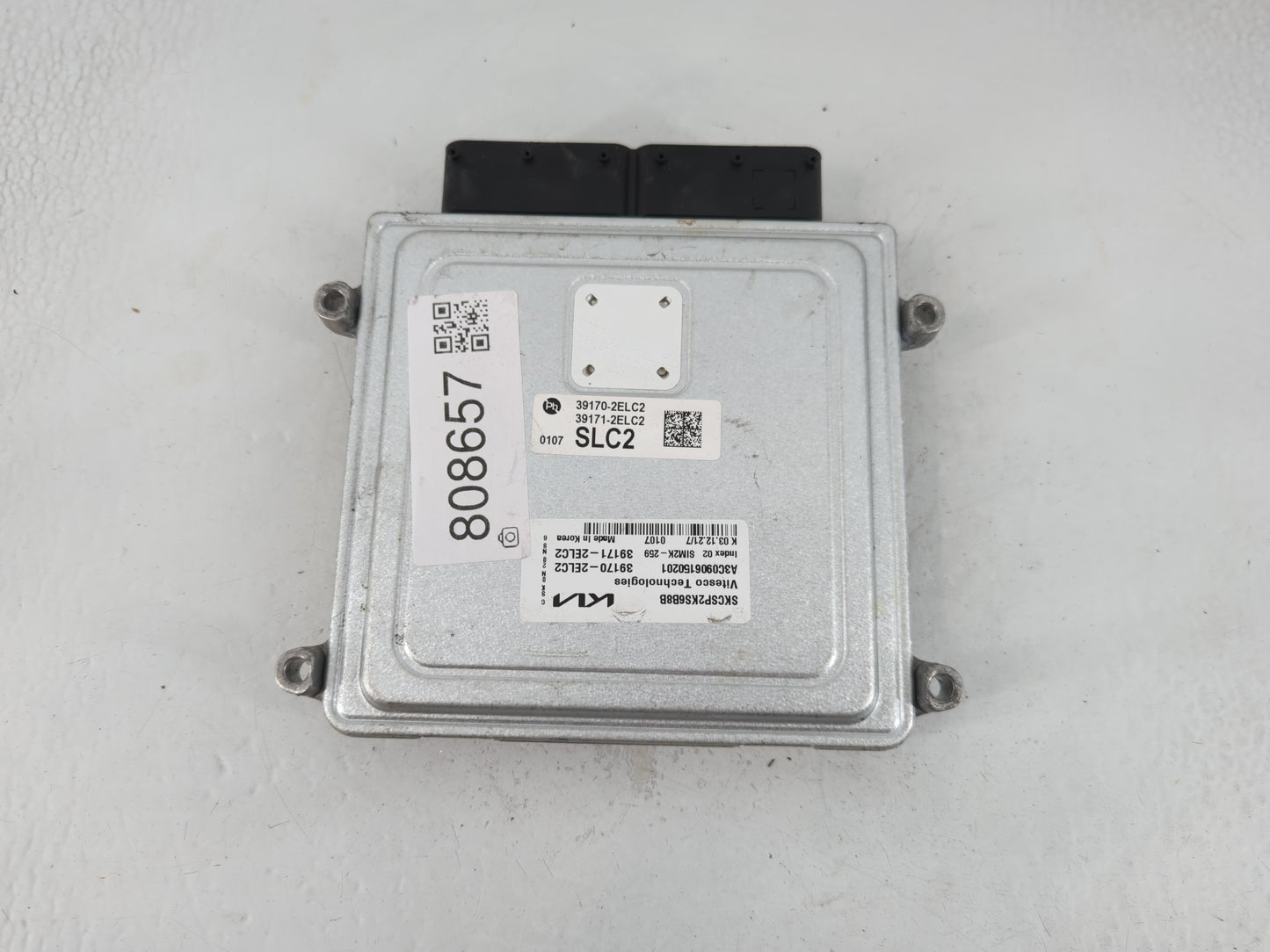 2020-2021 Kia Soul PCM Engine Control Computer ECU ECM PCU OEM P/N:39171-2ELC2 39170-2ELC2 Fits Fits 2020 2021 OEM Used Auto