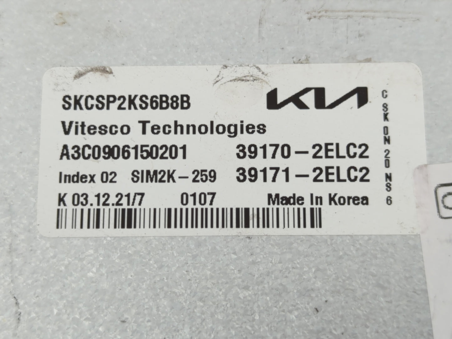 2020-2021 Kia Soul PCM Engine Control Computer ECU ECM PCU OEM P/N:39171-2ELC2 39170-2ELC2 Fits Fits 2020 2021 OEM Used Auto