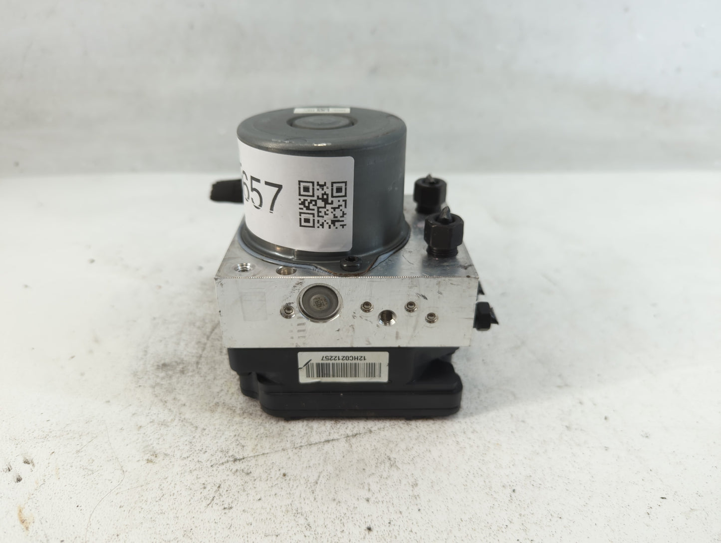 2020-2021 Kia Soul ABS Pump Control Module Replacement P/N:58910-K0100 Fits Fits 2020 2021 OEM Used Auto Parts - Oemusedauto