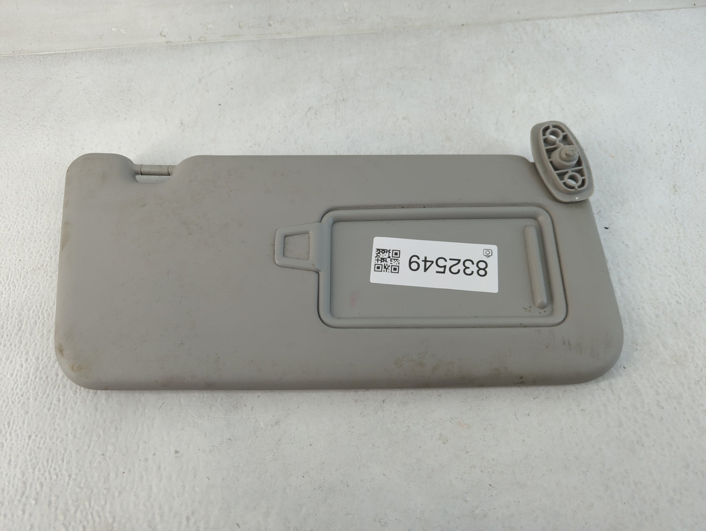 2020-2021 Kia Soul Sun Visor Shade Replacement Passenger Right Mirror Fits Fits 2020 2021 OEM Used Auto Parts - Oemusedautop