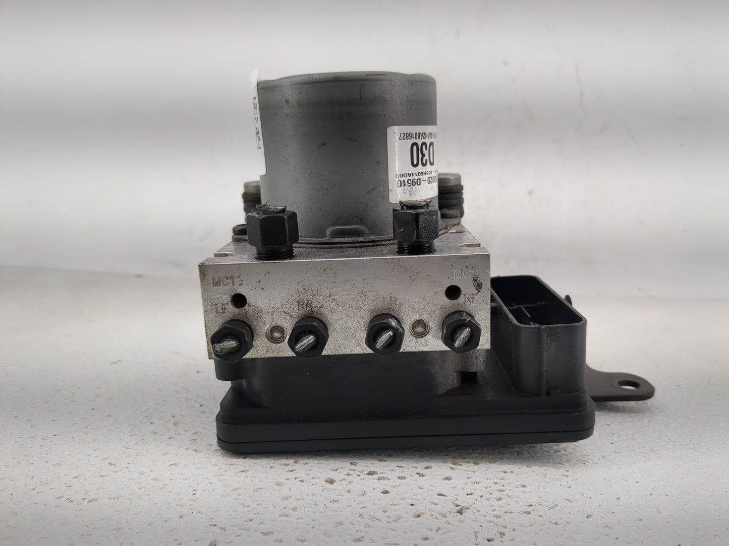 2020-2021 Kia Sportage ABS Pump Control Module Replacement P/N:58920-D9510 Fits Fits 2020 2021 OEM Used Auto Parts - Oemused