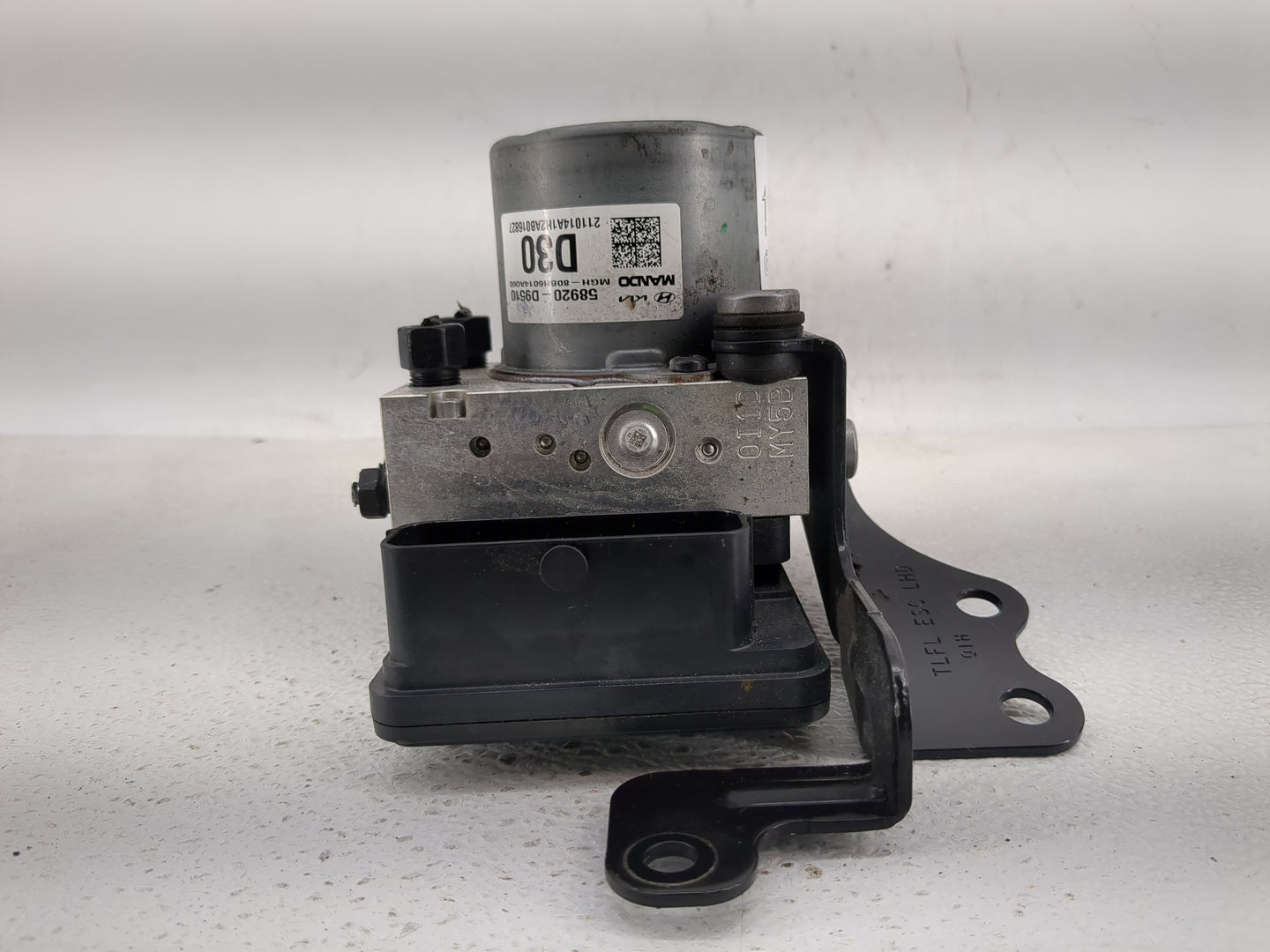 2020-2021 Kia Sportage ABS Pump Control Module Replacement P/N:58920-D9510 Fits Fits 2020 2021 OEM Used Auto Parts - Oemused