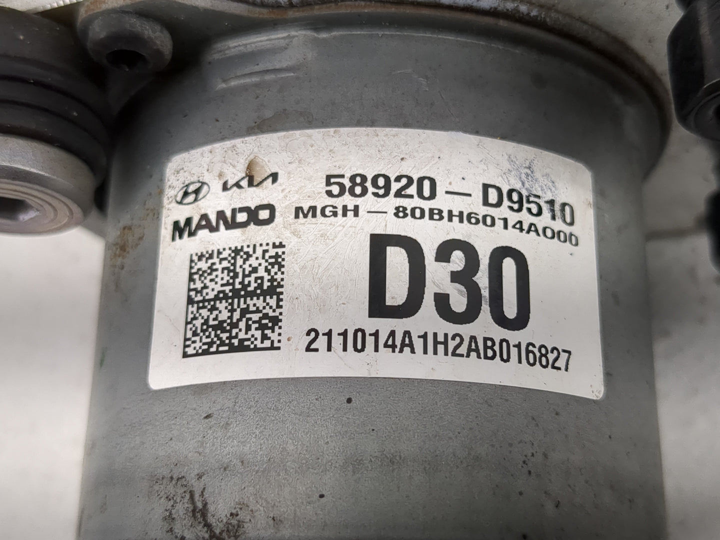 2020-2021 Kia Sportage ABS Pump Control Module Replacement P/N:58920-D9510 Fits Fits 2020 2021 OEM Used Auto Parts - Oemused