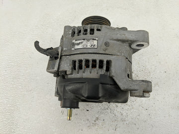 2017-2021 Kia Sportage Alternator Replacement Generator Charging Assembly Engine OEM P/N:37300-2G051 Fits OEM Used Auto Part