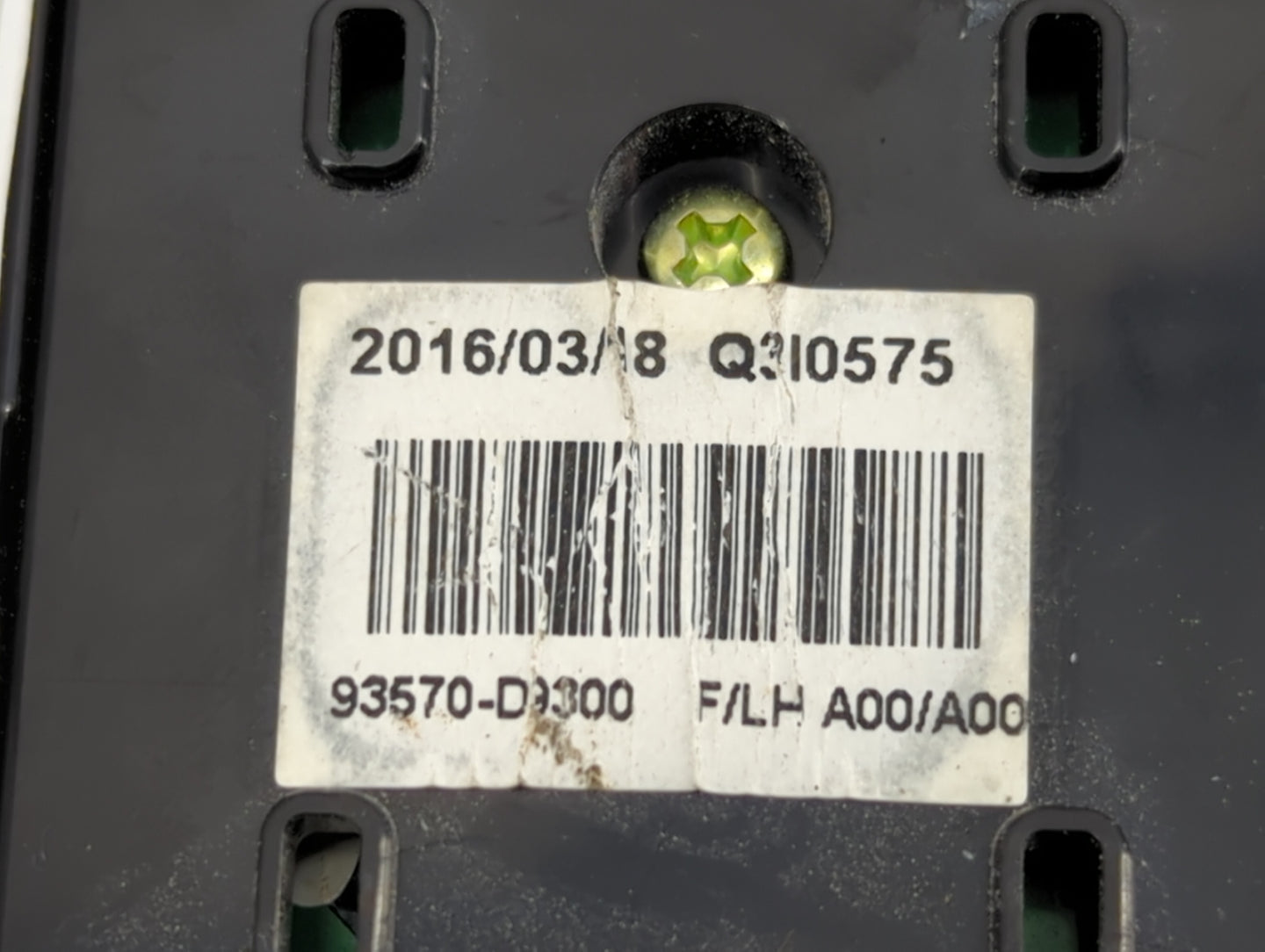 2017-2021 Kia Sportage Master Power Window Switch Replacement Driver Side Left P/N:93570-D9300 93571-D9200 Fits OEM Used Aut