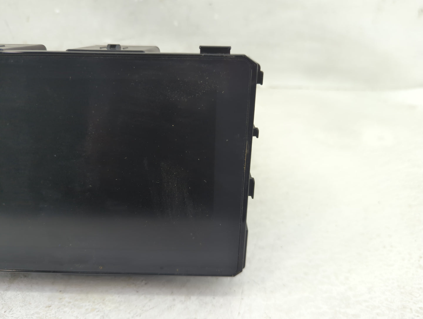 2020-2021 Kia Sportage Radio AM FM Cd Player Receiver Replacement P/N:96160D9220FHV Fits Fits 2020 2021 OEM Used Auto Parts 