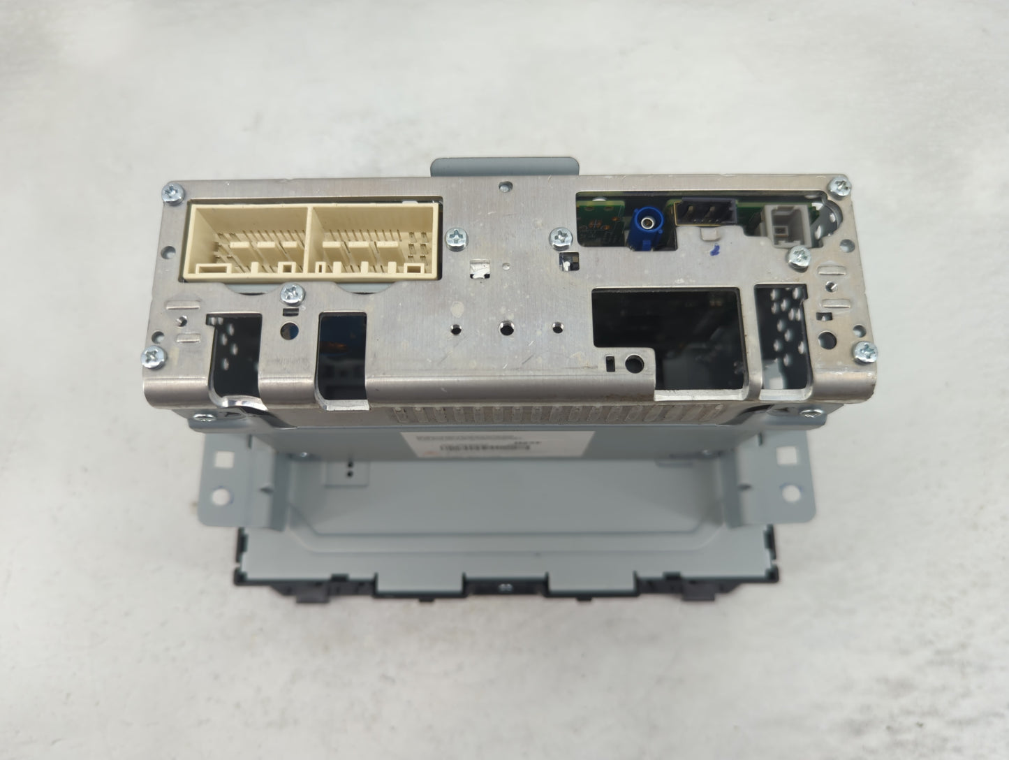 2020-2021 Kia Sportage Radio AM FM Cd Player Receiver Replacement P/N:96160D9220FHV Fits Fits 2020 2021 OEM Used Auto Parts 