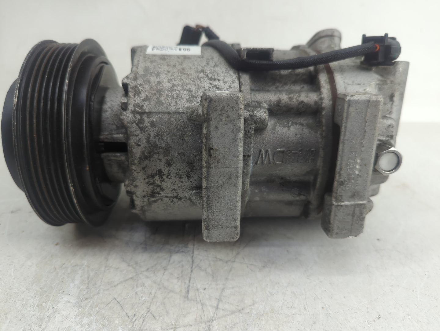 2020-2021 Kia Sportage Air Conditioning A/c Ac Compressor Oem - Oemusedautoparts1.com