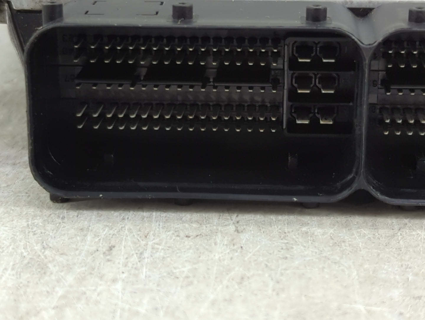 2022 Kia Sportage PCM Engine Control Computer ECU ECM PCU OEM P/N:39171-2GRC3 39170-2GRC3 Fits OEM Used Auto Parts - Oemused