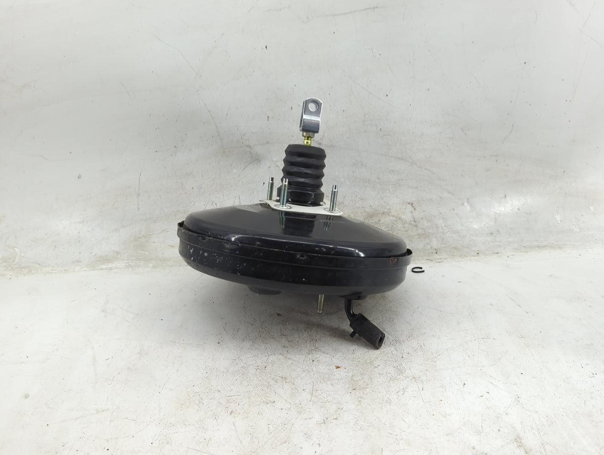 2017-2021 Kia Sportage Power Brake Booster Oem 1500610 - Oemusedautoparts1.com