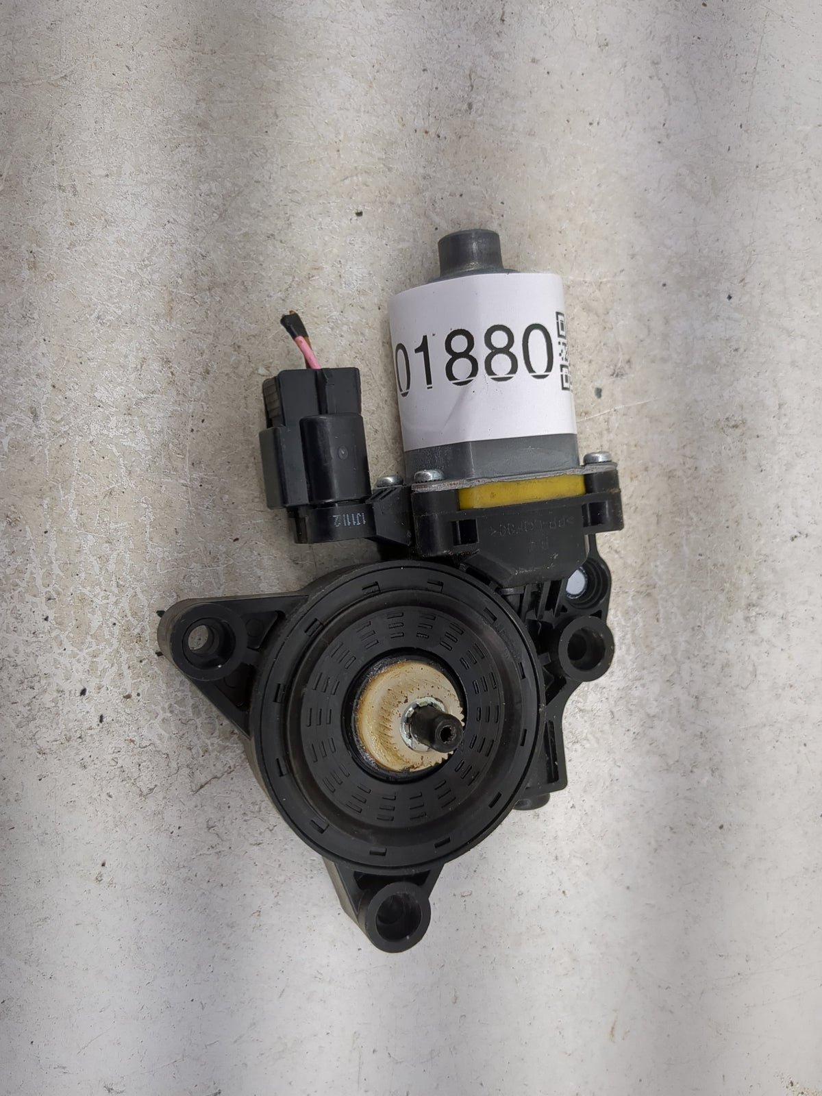 2017-2021 Kia Sportage Passenger Front Right Power Window Motor - Oemusedautoparts1.com
