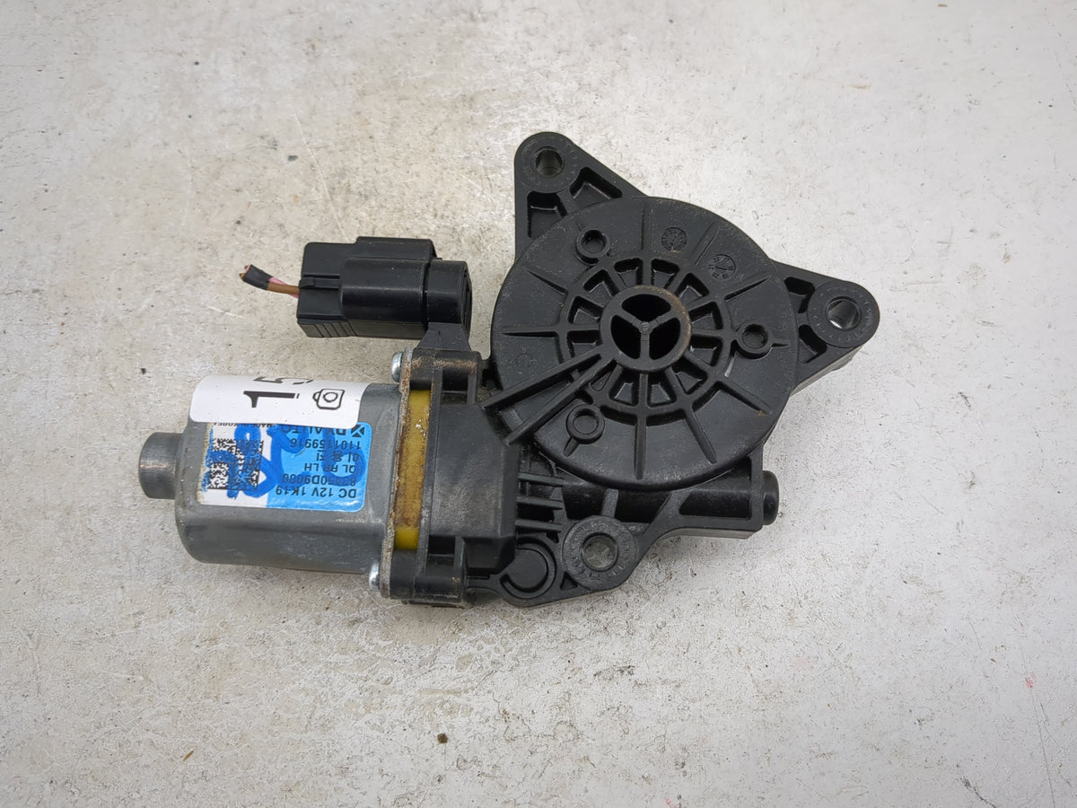 2017-2021 Kia Sportage Passenger Front Right Power Window Motor - Oemusedautoparts1.com
