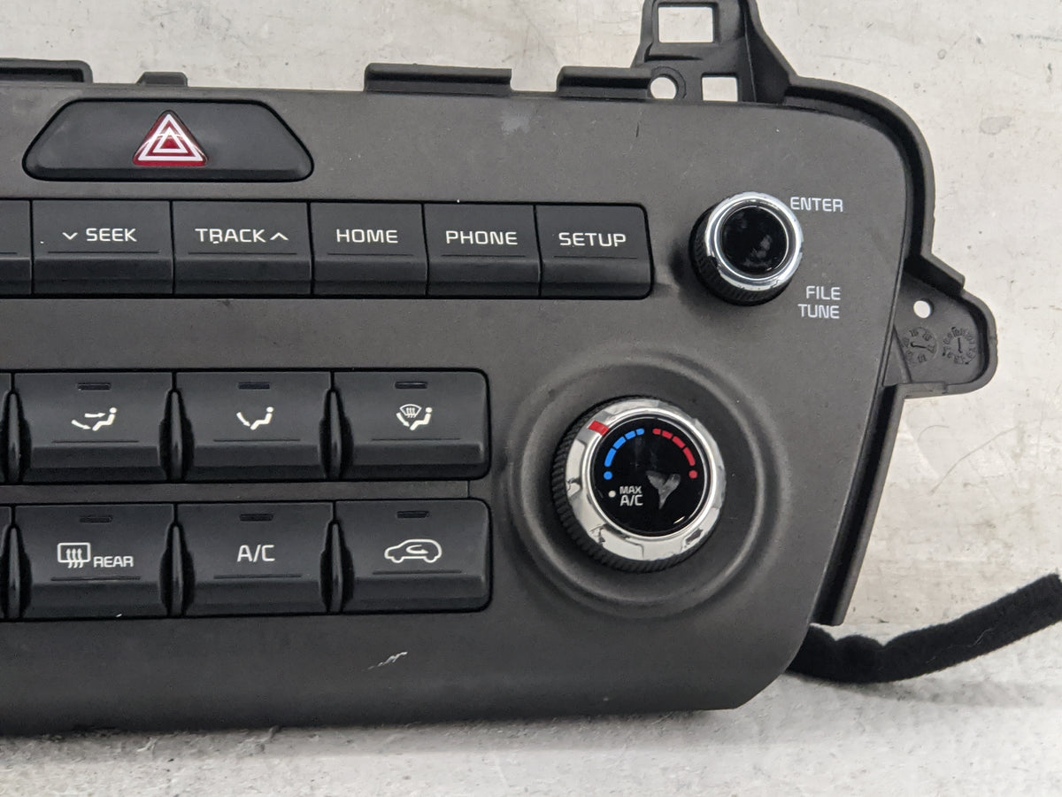 2022 Kia Sportage Climate Control Module Temperature AC/Heater Replacement P/N:97250-D9FB1AK5 Fits OEM Used Auto Parts - Oem