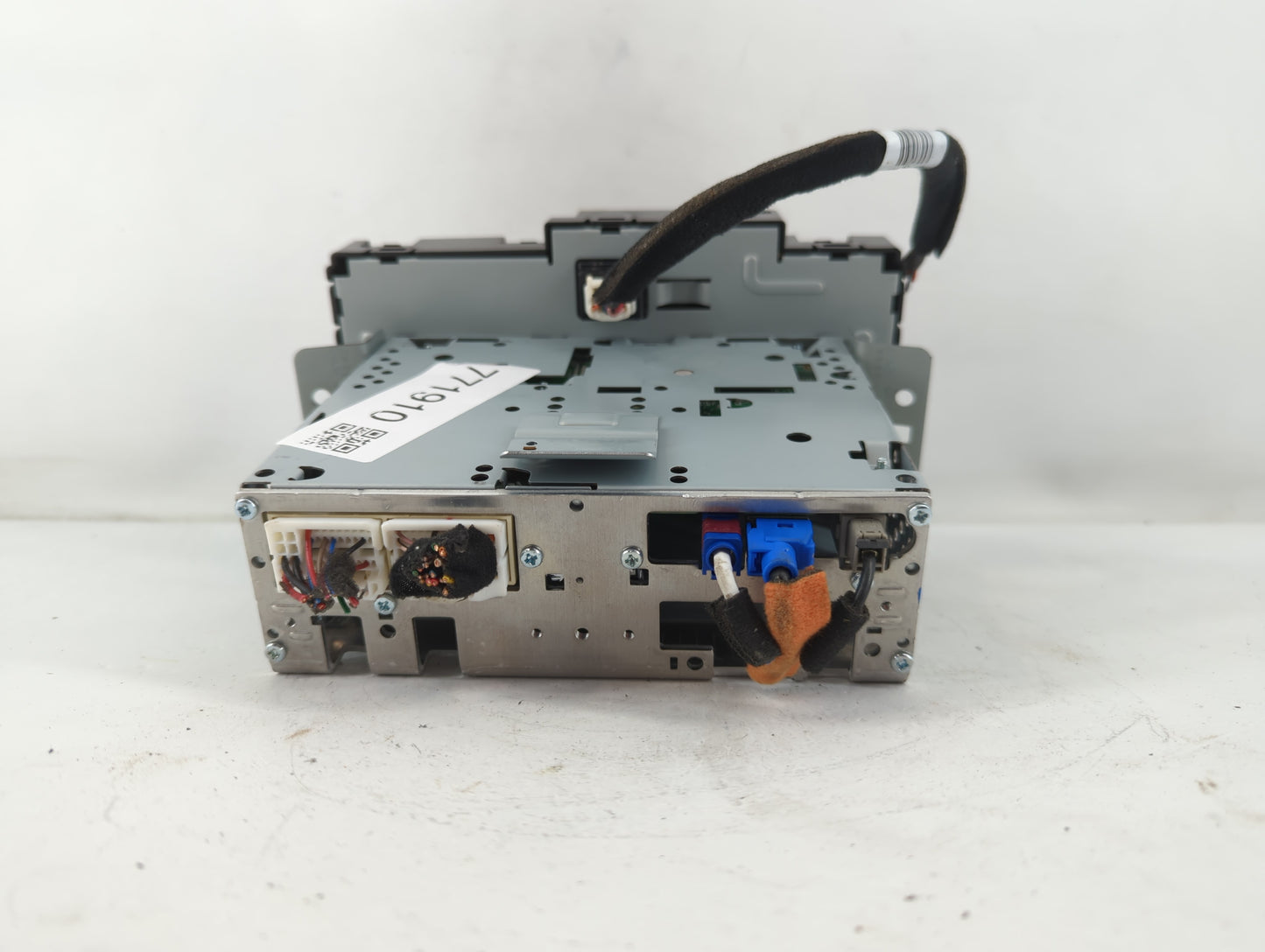 2020-2021 Kia Sportage Am Fm Cd Player Radio Receiver - Oemusedautoparts1.com
