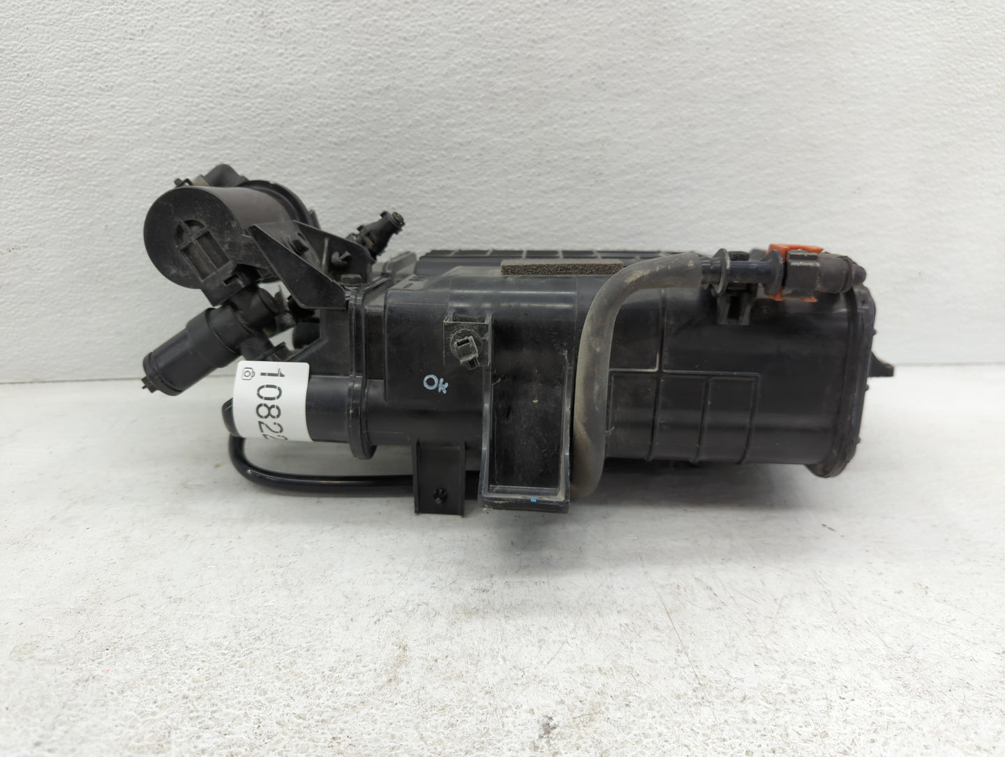 2022 Kia Stinger Fuel Vapor Charcoal Canister - Oemusedautoparts1.com