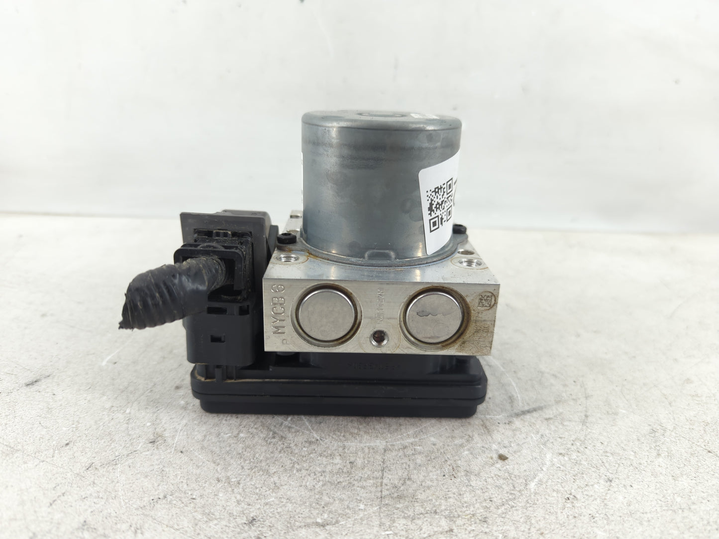 2022 Kia Stinger ABS Pump Control Module Replacement P/N:58920-J5BE0 Fits OEM Used Auto Parts - Oemusedautoparts1.com