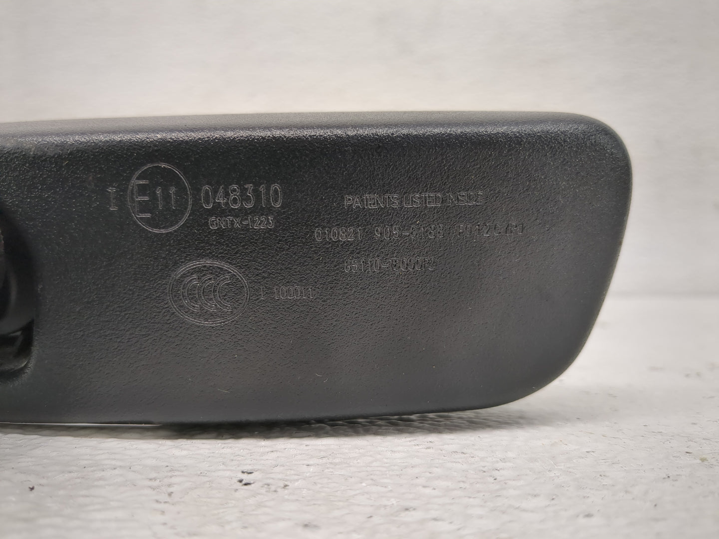 2022 Kia Stinger Interior Rear View Mirror Replacement OEM P/N:E11048310 Fits OEM Used Auto Parts - Oemusedautoparts1.com