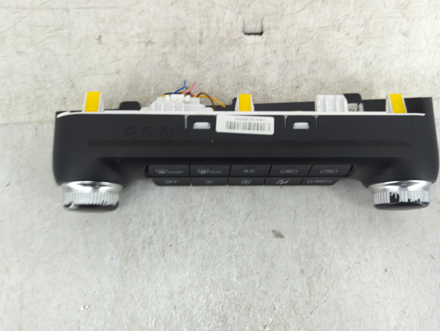 2022 Kia Stinger Climate Control Module Temperature AC/Heater Replacement P/N:97250-J5000 Fits OEM Used Auto Parts - Oemused