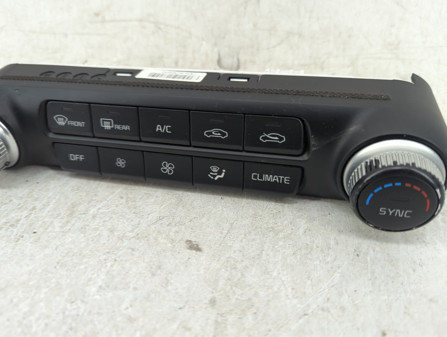 2022 Kia Stinger Climate Control Module Temperature AC/Heater Replacement P/N:97250-J5000 Fits OEM Used Auto Parts - Oemused
